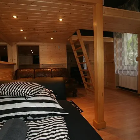 Apartment Tattoo *